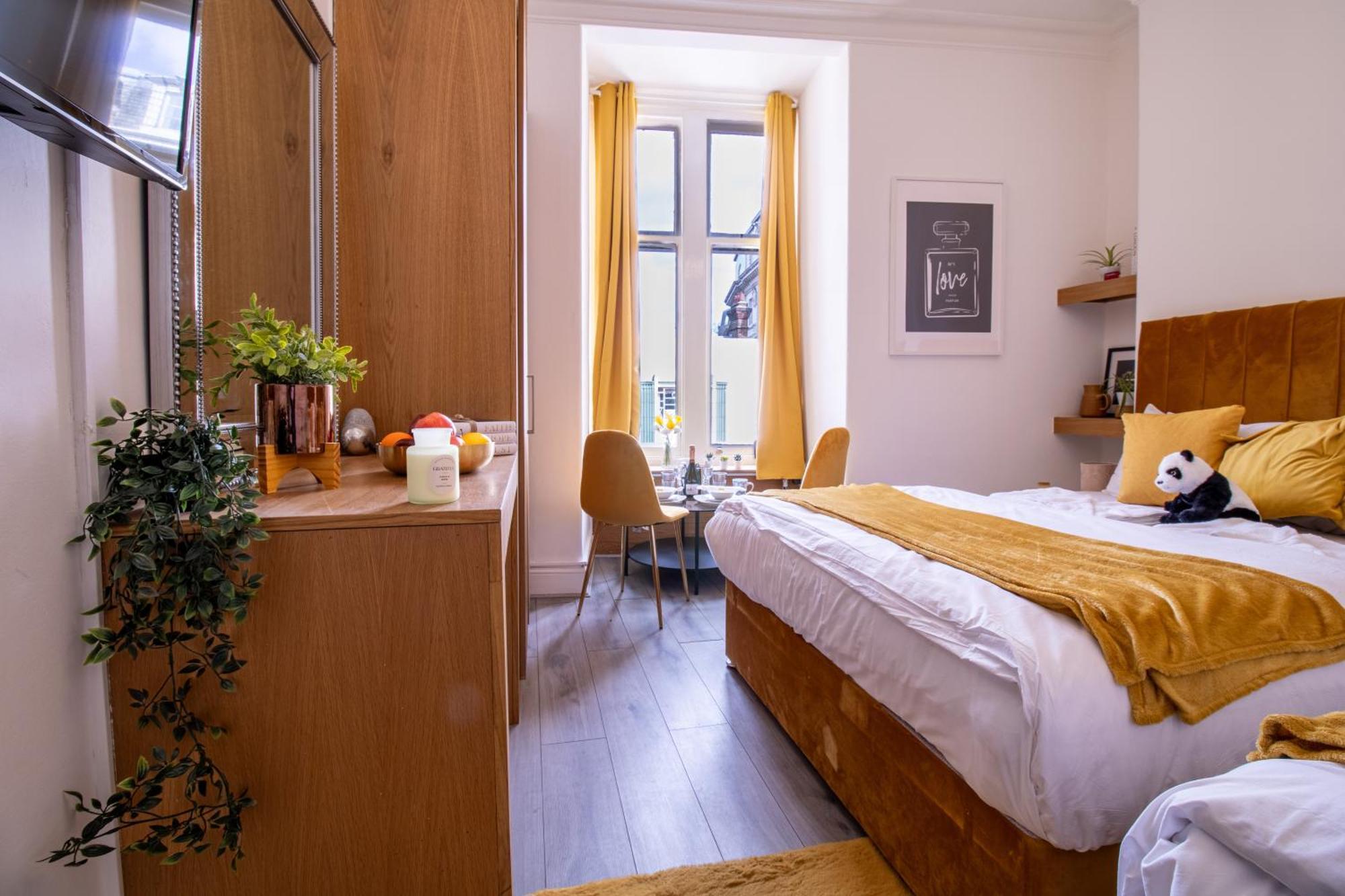 Spacious Studio Apartment On Oxford Street 9Gc ロンドン エクステリア 写真