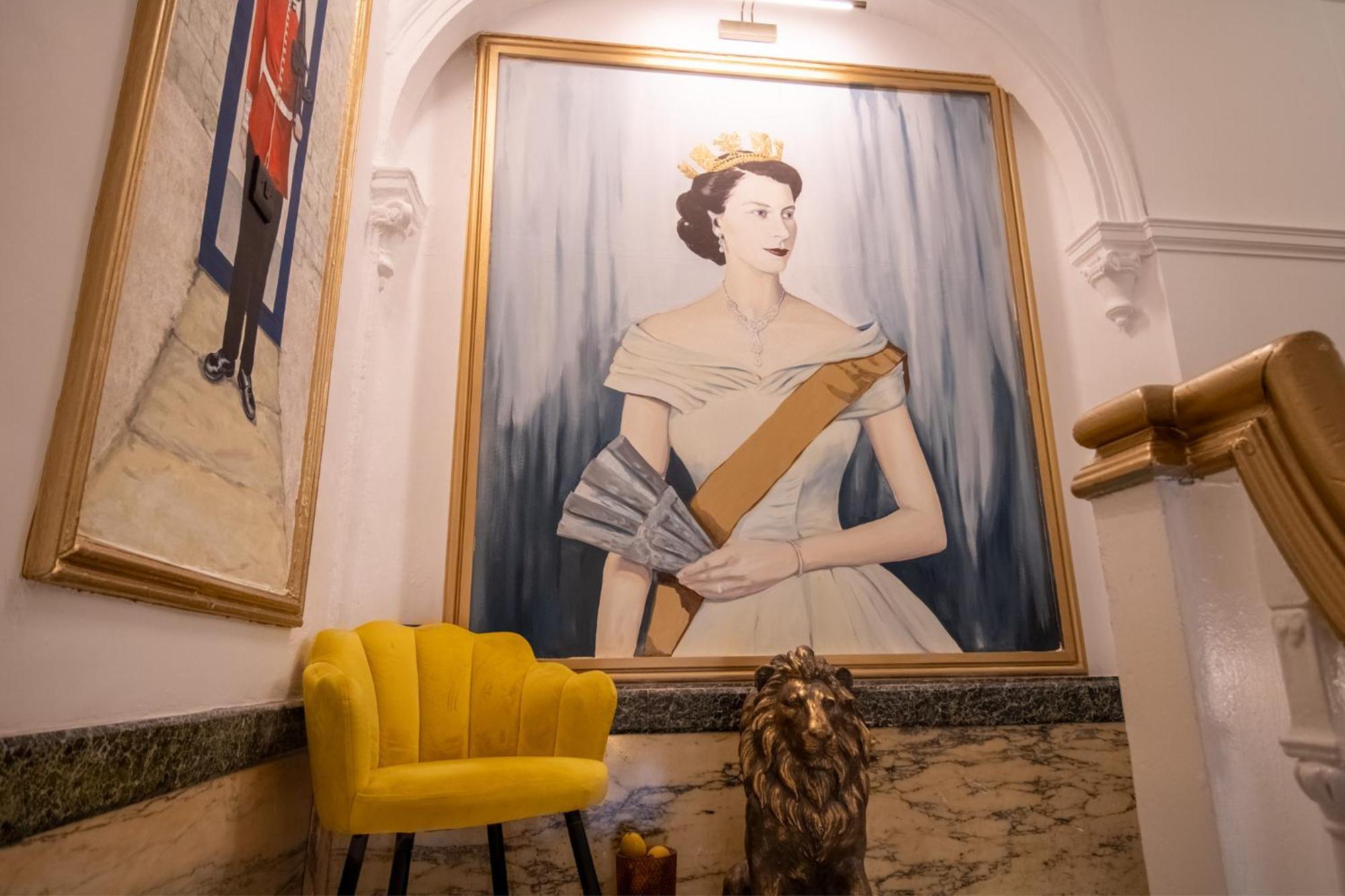 Spacious Studio Apartment On Oxford Street 9Gc ロンドン エクステリア 写真